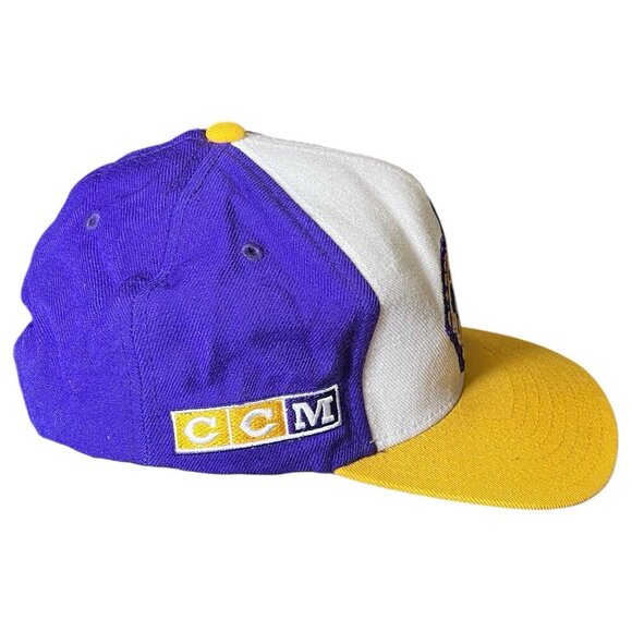 Vintage NHL LA Kings Crown Snapback Hat CCM Purple Gold Cap 100% Wool - Picture 3 of 9